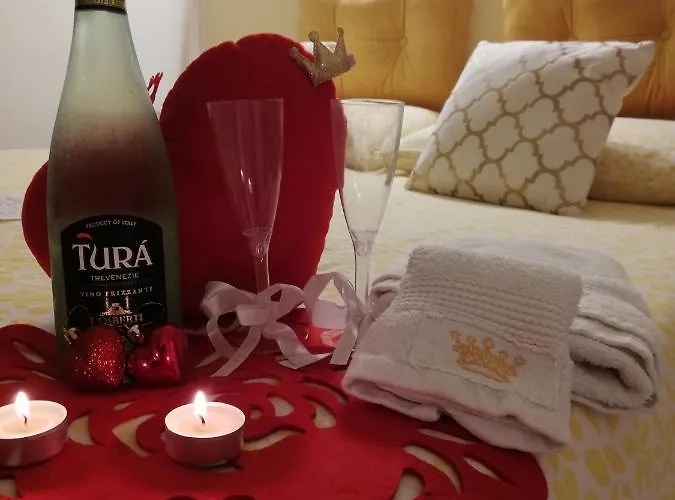 Regina Del Porto Couette-café